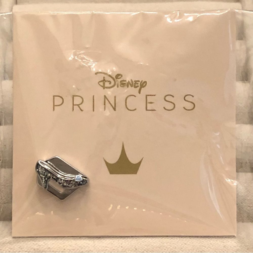 KEEP Collective | Disney Princess Glass Slipper - Collector’s Edition | Silver